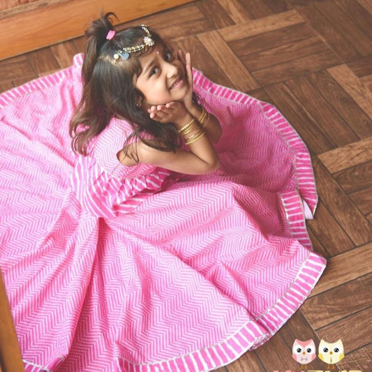Girls Pink Bandhej Lehenga Set