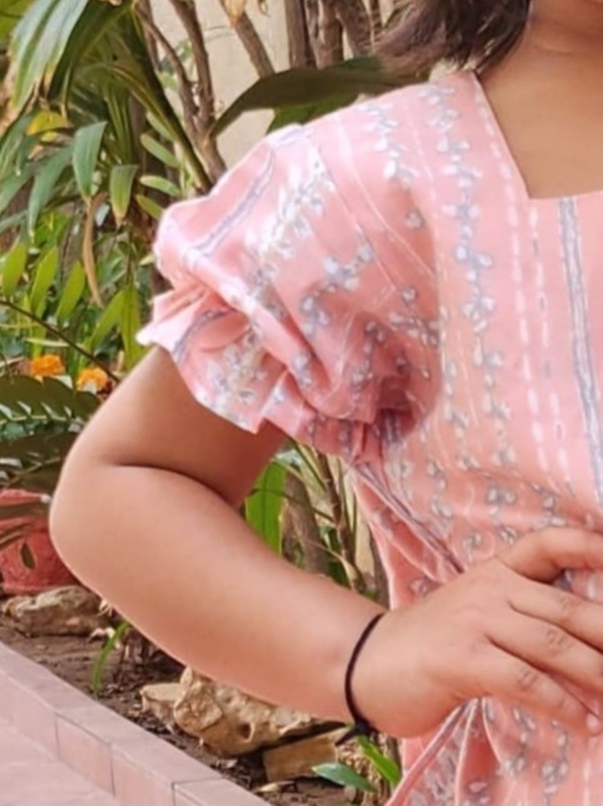 Girls Peach Balloon Sleeves Knife Pleated Dress