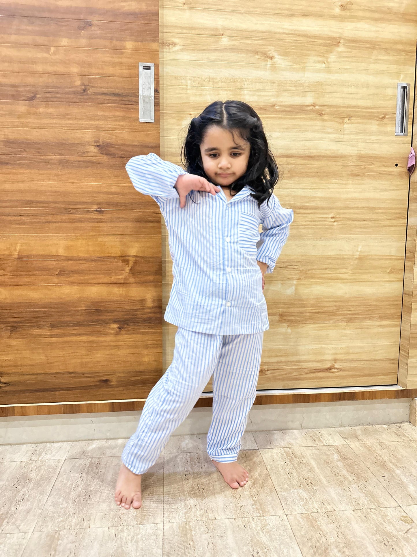 Kids White Blue Linear Night Set