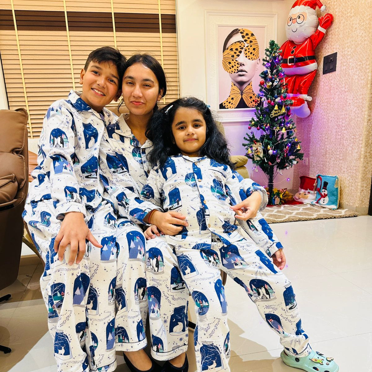 Kids White Snowglobe Flannel Nightsuit